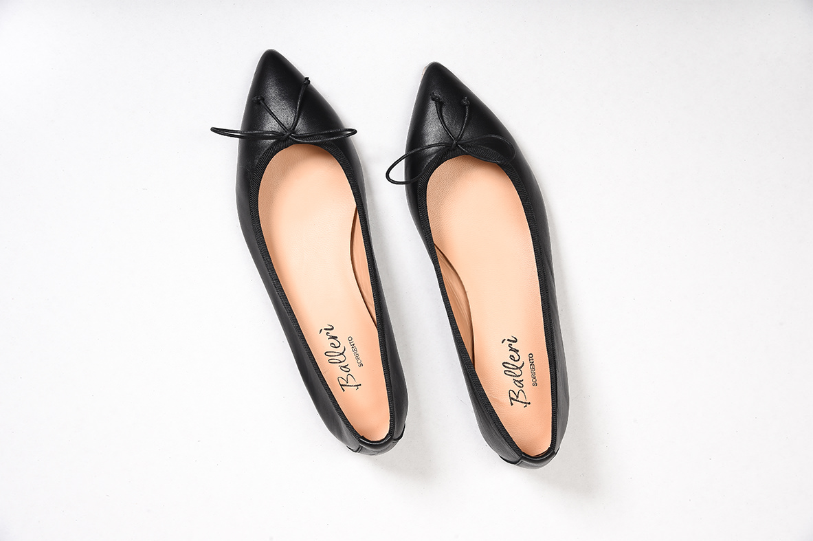 Black Leather Eleonora Pointed Ballerina