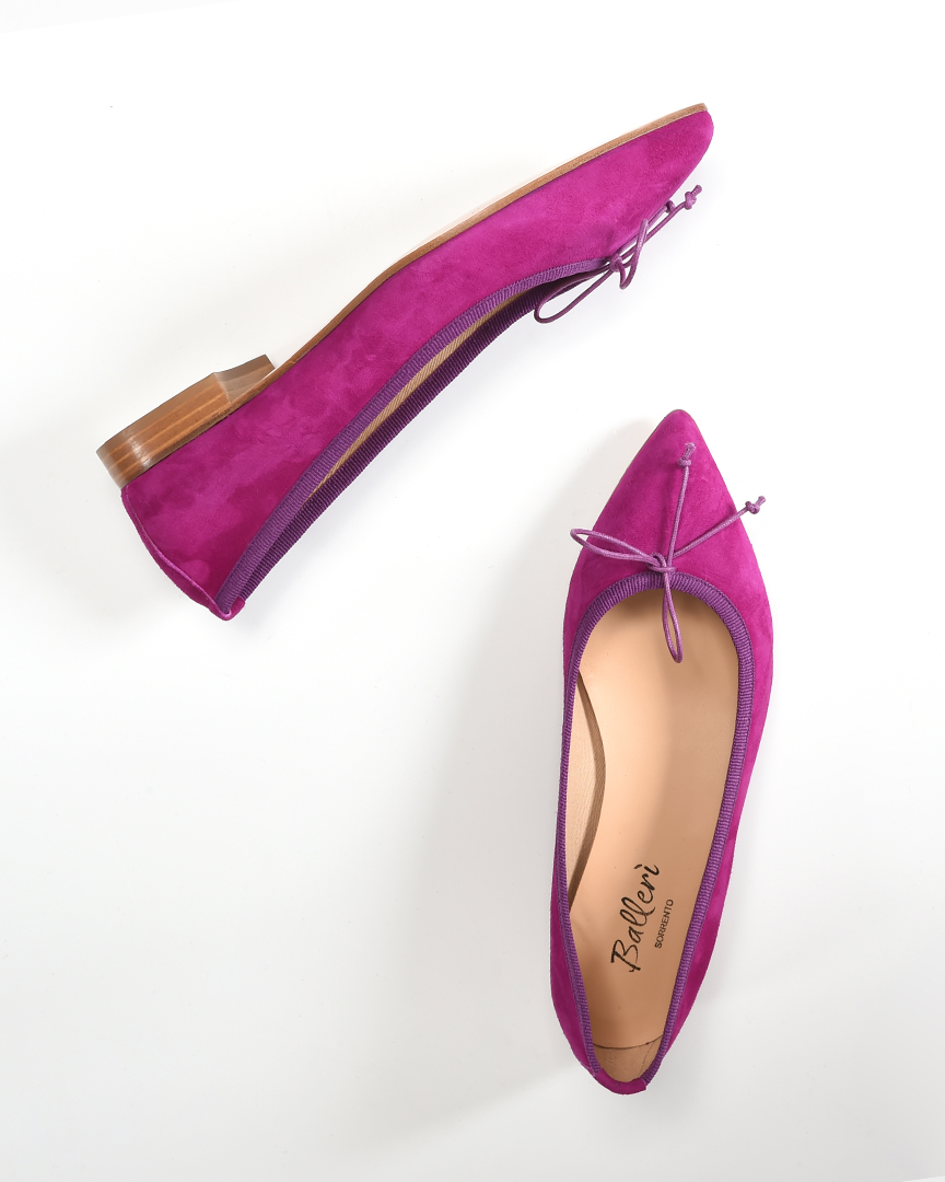Ballerina a punta Eleonora Camoscio Viola